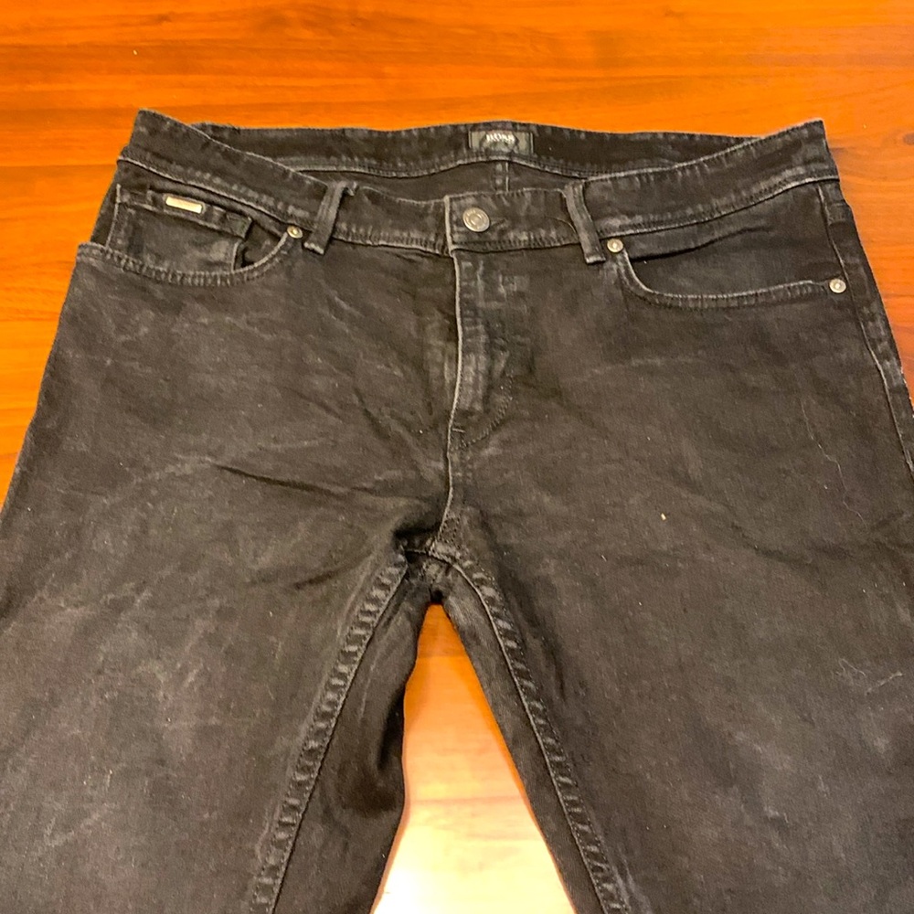 Men’s Hugo Boss Jeans, size 36/34. In good used condition